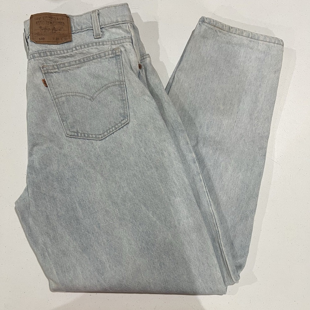 Vintage Levi's 550 Men's 34x31 Orange Tab Jeans USA Made Light Wash Denim 90s